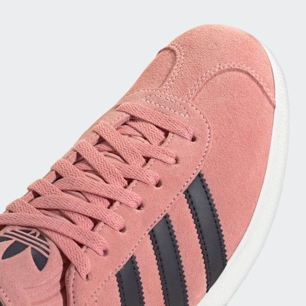 NIB NWT Men's Size 11.5 Adidas Gazelle in Pink with Black Stripes🔥🔥 - Picture 2 of 15